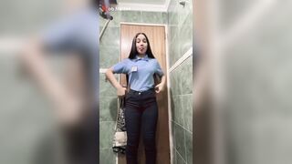 اللبوة الهايجة مش قادرة تستحمل من الهيجان وبتصور نودز في الحمام